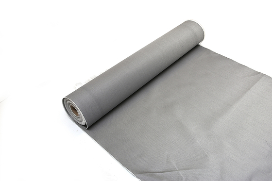 0.65mm fio de aço inoxidável de 700 graus reforçou a tela da fibra de vidro para a cortina à prova de fogo