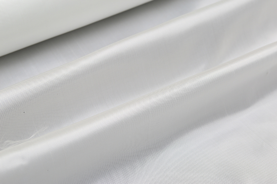 Tela tecida 435gsm da fibra de vidro livre do alcaloide para a roupa do filtro do coletor de poeira